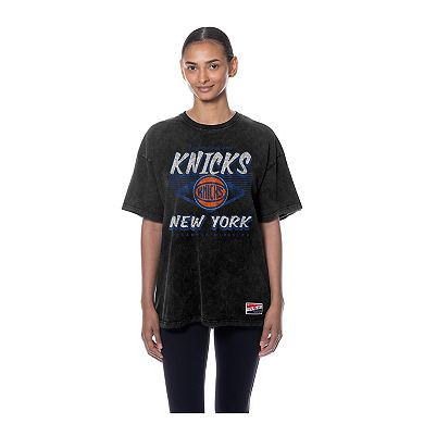 Women's New Era Black New York Knicks Throwback Mineral Wash Oversized T-Shirt