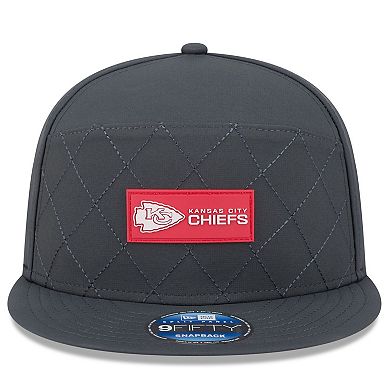 Men's New Era Charcoal Kansas City Chiefs 2025 Sideline Cold Weather Split Panel 9FIFTY Snapback Hat
