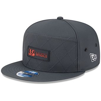 Men's New Era Charcoal Cincinnati Bengals 2025 Sideline Cold Weather Split Panel 9FIFTY Snapback Hat