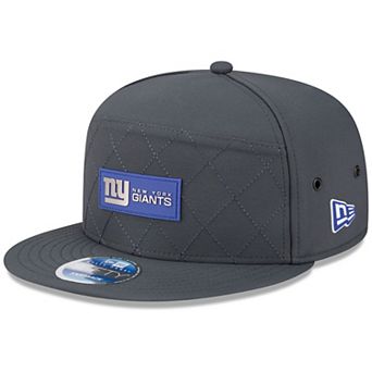 Men's New Era Charcoal New York Giants 2025 Sideline Cold Weather Split Panel 9FIFTY Snapback Hat