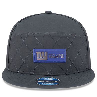 Men's New Era Charcoal New York Giants 2025 Sideline Cold Weather Split Panel 9FIFTY Snapback Hat