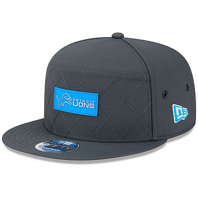Men's New Era Charcoal Detroit Lions 2025 Sideline Cold Weather Split Panel 9FIFTY Snapback Hat