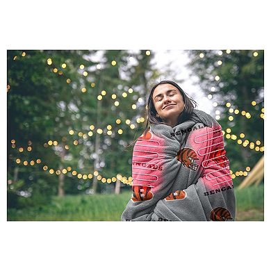 Pegasus Cincinnati Bengals Scattered Logos 60" x 70" Heated Blanket