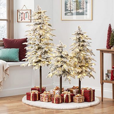 LuxenHome 3-Piece Pre-Lit Green Sweeping Branches Artificial Christmas Tree Set with Light Faux Snow