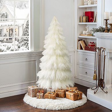 LuxenHome 5Ft Holiday Artificial Pampas Grass Tree in Natural Ivory
