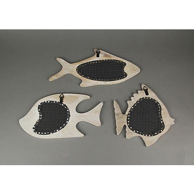 Set of 3 Blue and White Wood and Metal Mesh Fish Wall Hangings