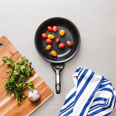 Cuisine::pro® iD3® Frypan 8"