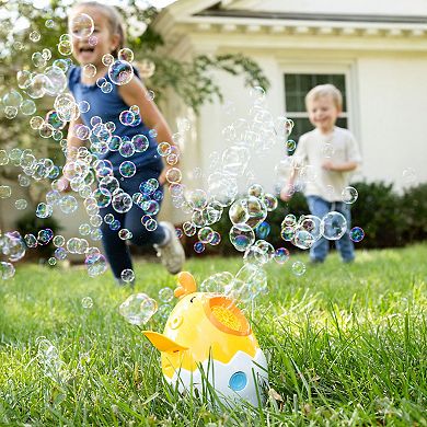 Maxx Bubbles Bubble Chicken with 4-oz. Bubble Solution