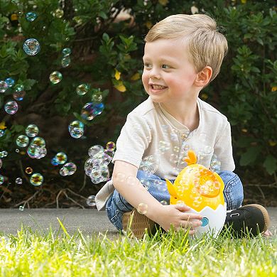 Maxx Bubbles Bubble Chicken with 4-oz. Bubble Solution