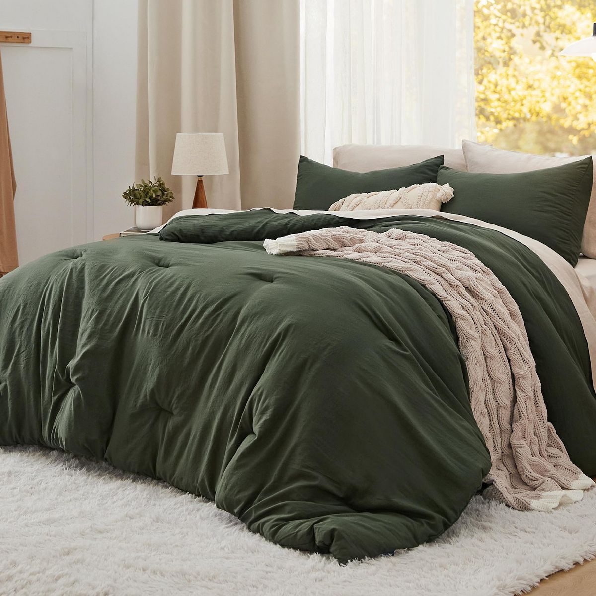 Bedsure 3-pc. Extra Soft Reversible Comforter Set - Bronze Green, KING