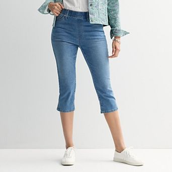 Petite Croft & Barrow® Modern Denim Pull-On Capri Pants