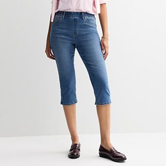 Petite Croft & Barrow® Modern Denim Pull-On Capri Pants