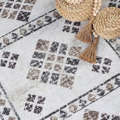 SUPERIOR Solin Washable Indoor Rug