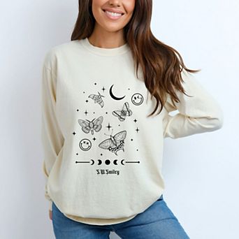S.W.Smiley Witchy Moth - Women's Garment Dyed Long Sleeve Graphic T-Shirt