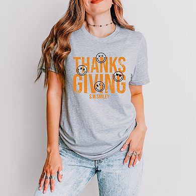 S.W.Smiley Thanksgiving Distressed - Women's Short Sleeve Graphic T-Shirt
