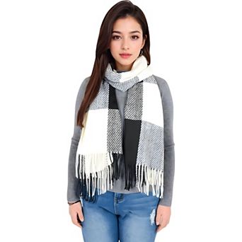 Women's Oversized Plaid Blanket Scarf with Fringe Trim and Soft Textured Fabric