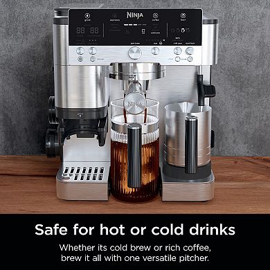 Ninja 28 oz. Shareable Pitcher & Knock Box Bundle