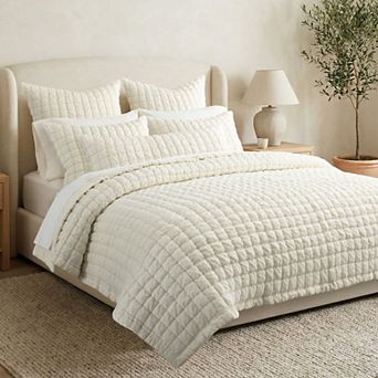 Levtex Home Whisper Quilt Set