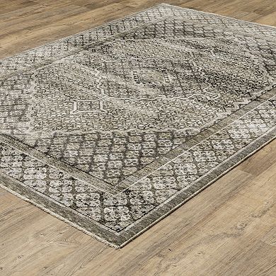 StyleHaven Chadwick Traditional Faded Center Medallion Area Rug