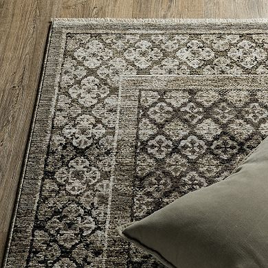 StyleHaven Chadwick Traditional Faded Center Medallion Area Rug