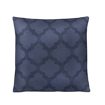 Kate Aurora Maison Textured Quatrefoil Clover 18" X 18" Filled Accent Throw Pillow