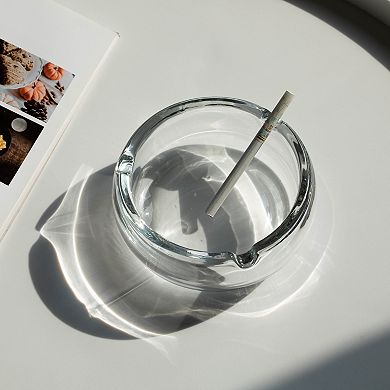 Basicwise Elegant Glass Round Portable and Modern Ashtray - Perfect for Smokers