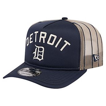 Men's New Era Navy Detroit Tigers Vintage Arched Foam Front 9FIFTY A-Frame Adjustable Trucker Hat