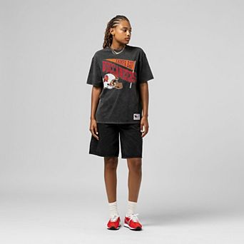 Women's Mitchell & Ness Black Tampa Bay Buccaneers Team Dynamic Boyfriend Mineral Wash T-Shirt