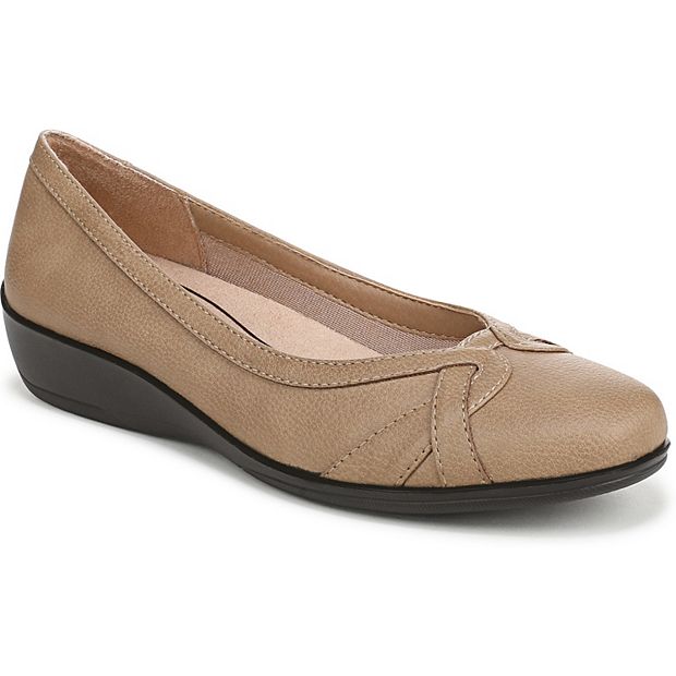 LifeStride Infinite Women's Slip On - Taupe Size 10