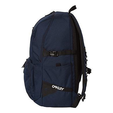 Oakley 28L Street Pocket Backpack