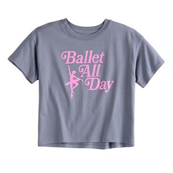 Girls 6-20 SO® Short Sleeve Boxy Graphic Tee in Regular & Plus Size