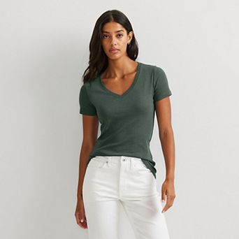 Women's Eddie Bauer Favorite Short-Sleeve V-Neck Tee