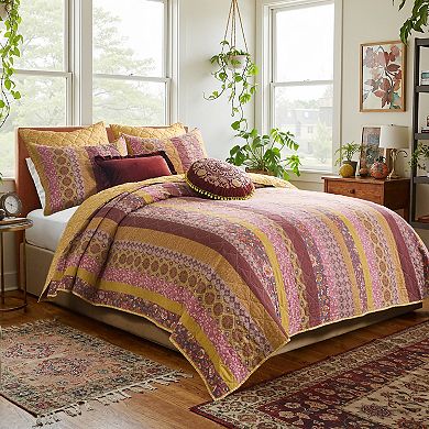 Greenland Home Fashions Marigold Quilt Set