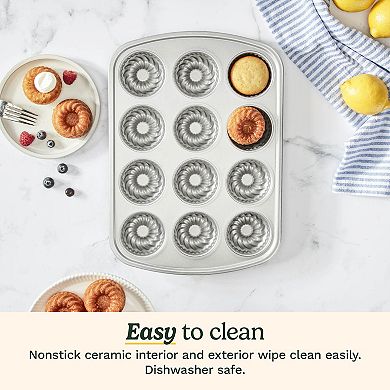 Cuisinart® Chef's Classic™ Nonstick 12-Cup Mini Bundt Pan