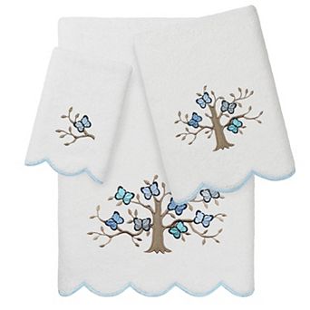 Linum Home Textiles Scallop Embellished Towel