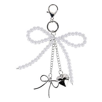 CTM Women's Silver and Pearl Bow Heart Bag Charm/Key Chain