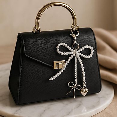 CTM Women's Silver and Pearl Bow Heart Bag Charm/Key Chain