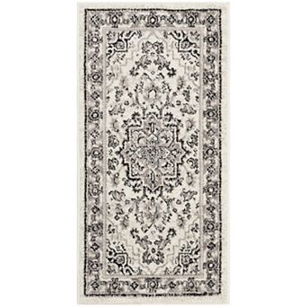 Safavieh Skyler Collection Fleur 2-ft. x 4-ft. Rug