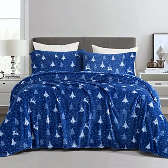 Elegant Comfort 4 pc Holiday Christmas Velvet Plush Flannel Sheet Set