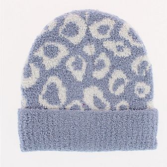 CTM Girl's One Size Fits Most Soft Leopard Knit Winter Beanie Hat