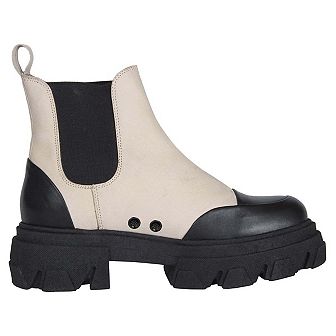 Women's Chelsea Two-Tone Leather Boots By URBNKICKS