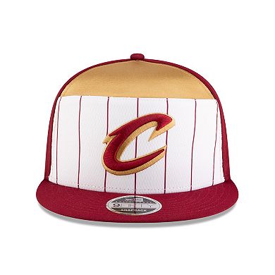 Men's New Era White/Wine Cleveland Cavaliers 2025 NBA Tip Off Split Panel 9FIFTY Snapback Hat