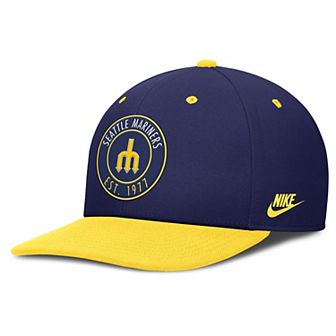 Men's Nike Navy/Gold Seattle Mariners Cooperstown Collection Pro Dri-FIT Snapback Hat