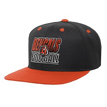 Youth Outerstuff Black Cincinnati Bengals Team Gradient Deadstock Snapback Hat