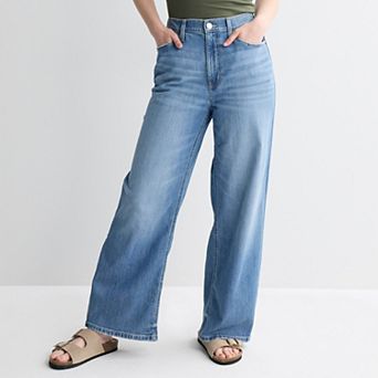 Juniors' SO® Curvy High Rise Baggy Wide Leg Jeans