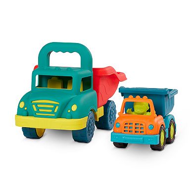 B. toys Grab-n-Go Truck Set Toy Dump Trucks & Sand Molds