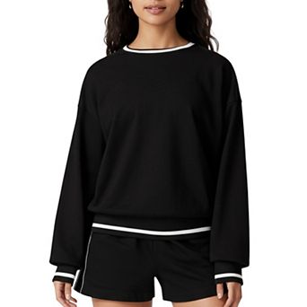 Women's Long Sleeve Crew Neck Pullover Sweatshirt with Contrast Trim Ribbed Hem and Relaxed Fit