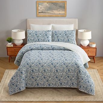 Modern Heirloom Eden Paisley Quilt Set