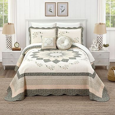 Modern Heirloom Harper Quilted Bedspread with Shams