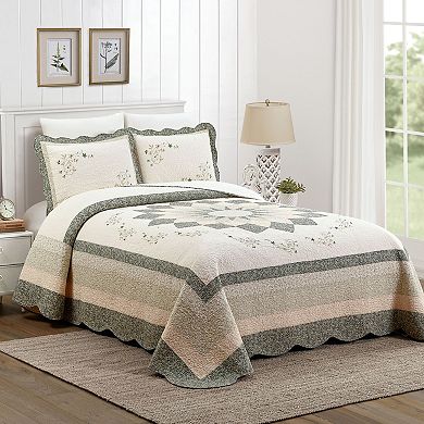 Modern Heirloom Harper Quilted Bedspread with Shams